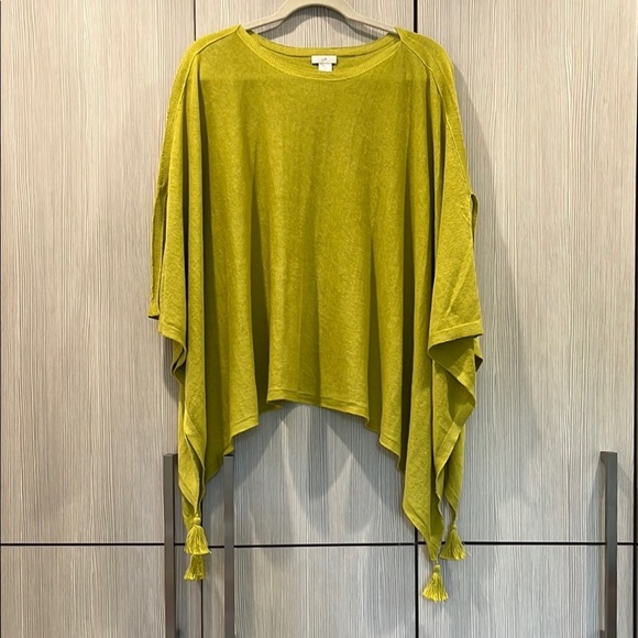 J. Jill | Linen Blend Tasseled Poncho Sweater | Citron Chartreuse | One Size - Picture 3 of 12
